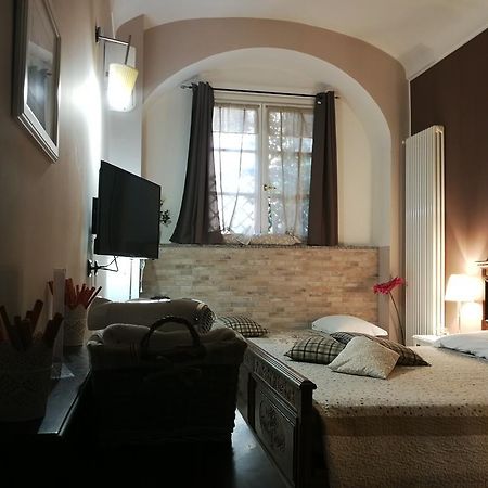 B&B Cascina Barolo Turín Exterior foto