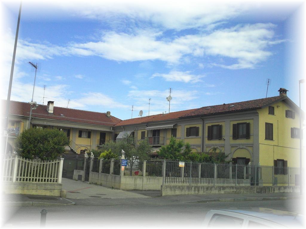 B&B Cascina Barolo Turín Exterior foto