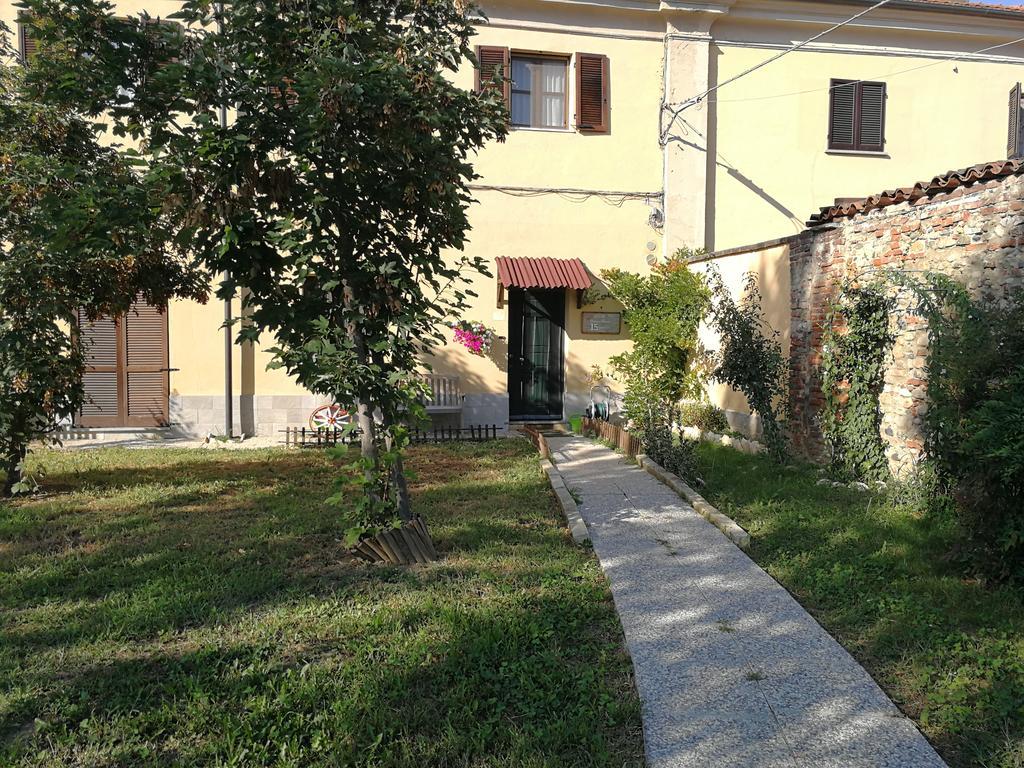 B&B Cascina Barolo Turín Exterior foto