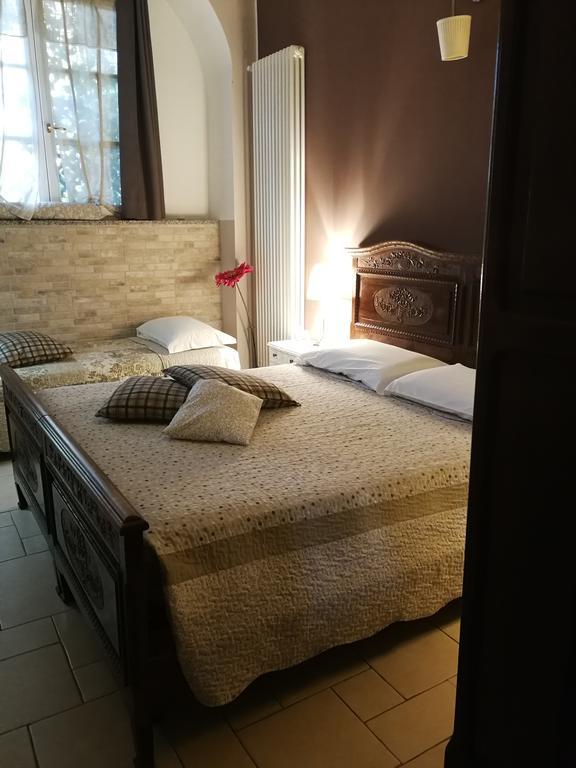 B&B Cascina Barolo Turín Exterior foto